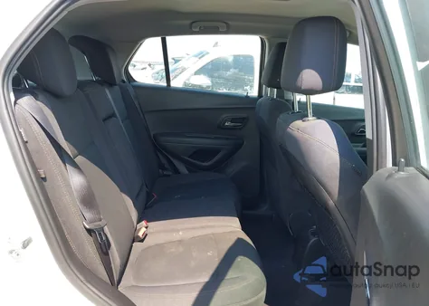 2018 Chevrolet Trax Ls z USA, uszkodzony, nr VIN 3GNCJKSB1JL187491